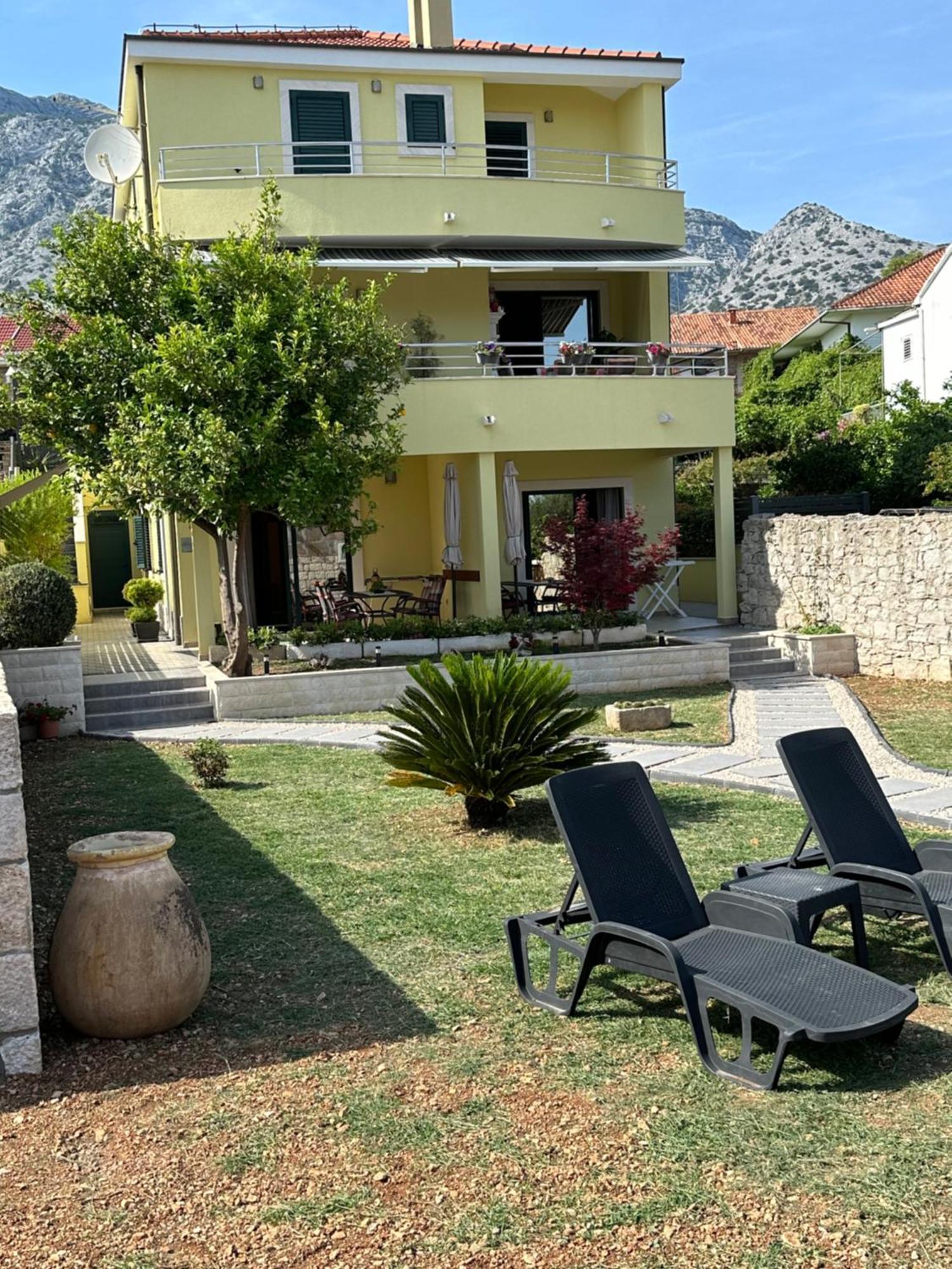 Apartmani Dora I Kati Orebic Exterior photo
