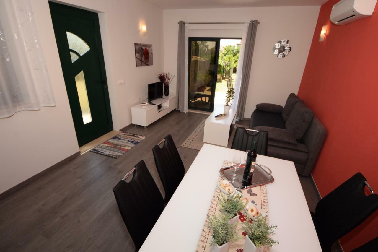 Apartmani Dora I Kati Orebic Exterior photo